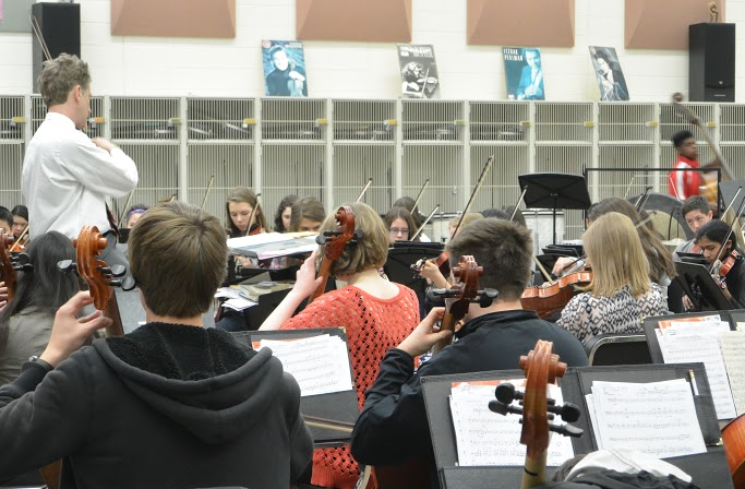 Students of Homestead’s string orchestra rehearse for their upcoming

concert. Nearly ten percent of Homestead’s student population has been a part 

of the Fine Arts department. “I play the violin because I enjoy being able to read 

and play music,” Lauren Burghardt, sophomore, said.