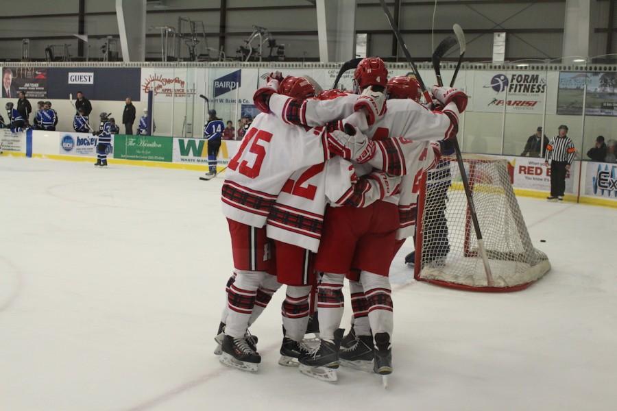With the win over Cedarburg, the Highlanders clinched the conference title, a goal they set for this season. 