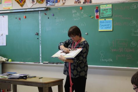 Sra. Helen Caldwell, Spanish teacher, has been a teacher for 33 years. 