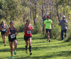 Abbie Ravanelli, sophomore, finishes strong at the UW Parkside cross country meet on Saturday, Sept. 30. 