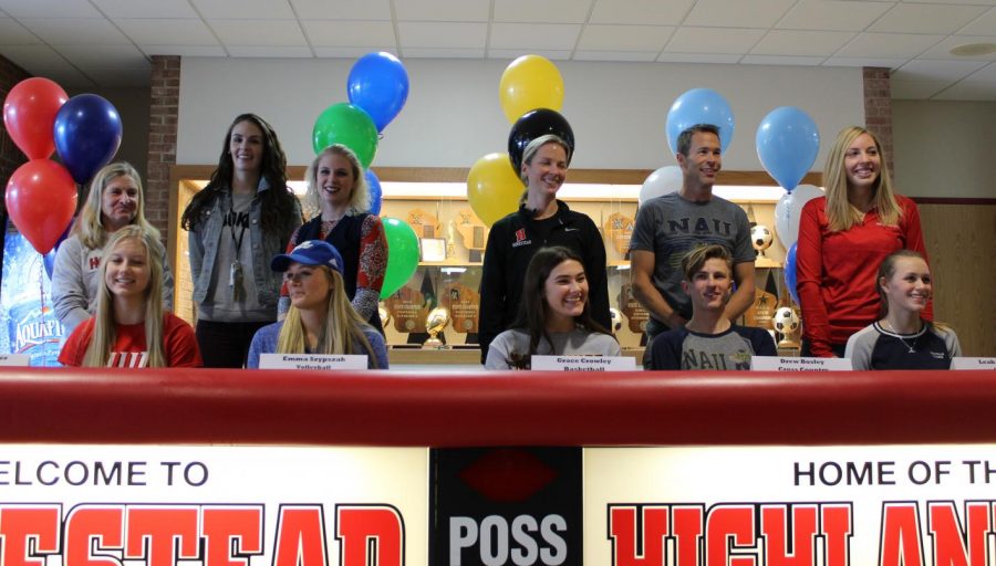 Photo Gallery: Students commit during National Signing Day