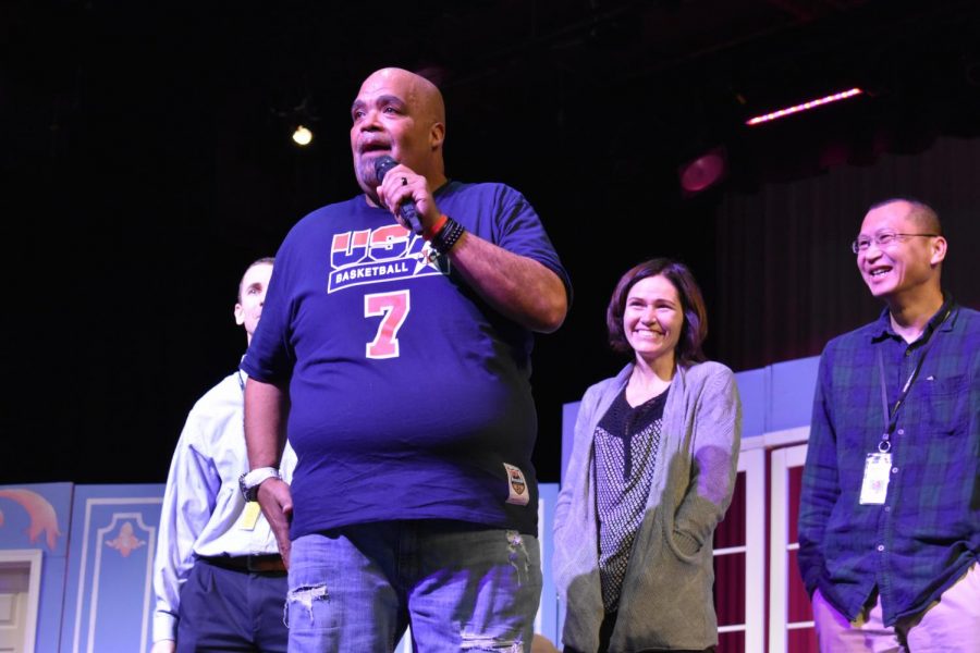 Speaker Reggie Dabbs visited Homestead during Red Ribbon week to send a message to the students about living a healthy lifestyle.
