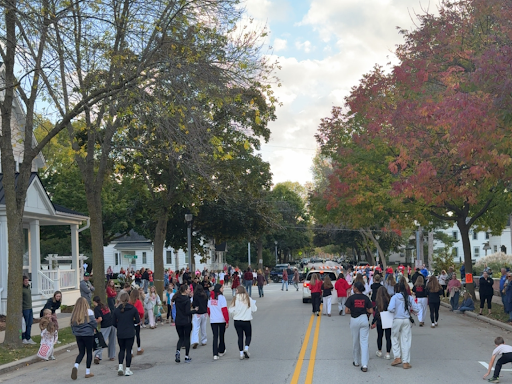 Volleyball section of the Homecoming Parade 2025, the last parade for some seniors